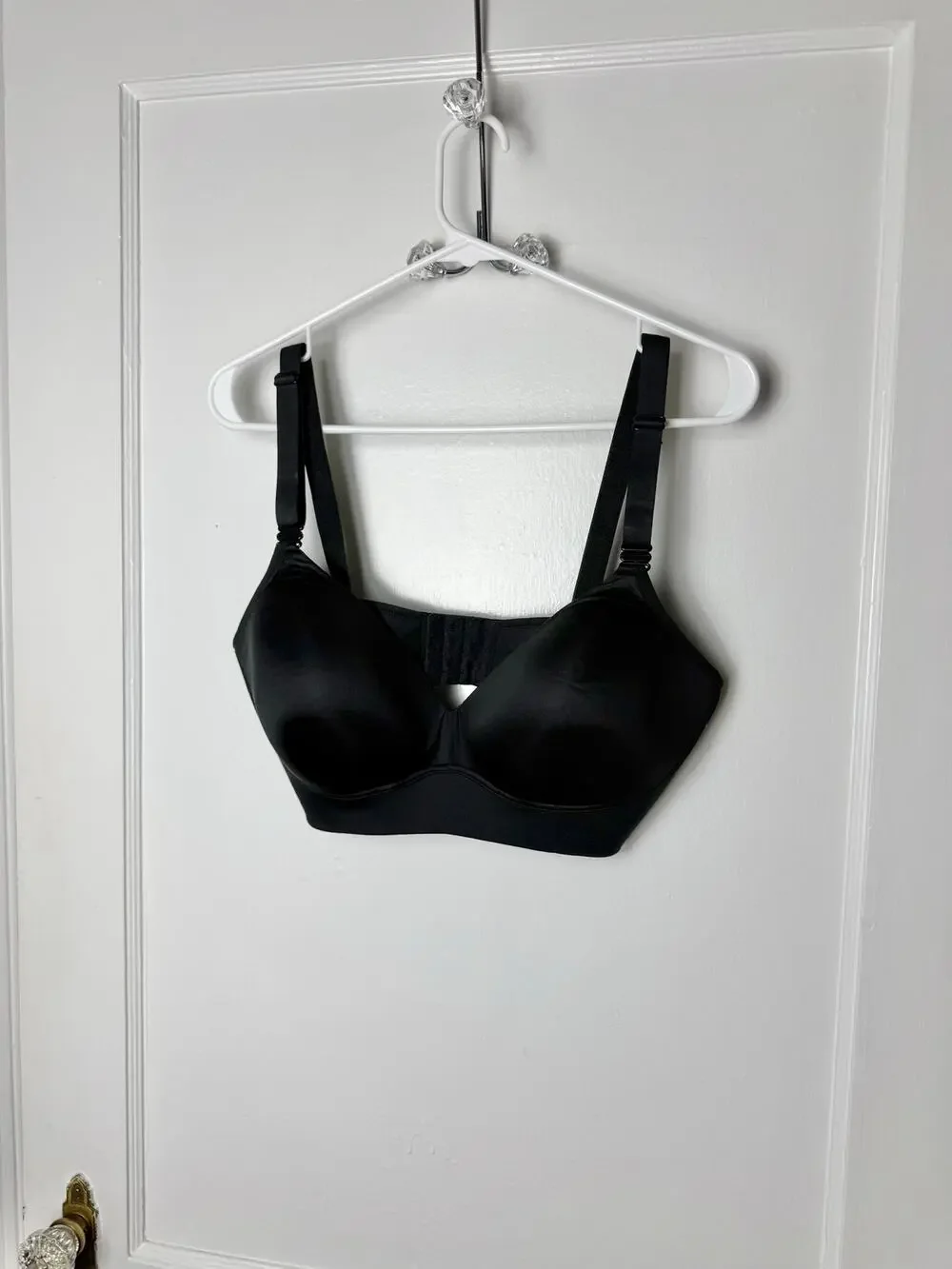 Warner’s Bra 38DD Black Wireless Full Coverage Padded Comfort Support Everyday